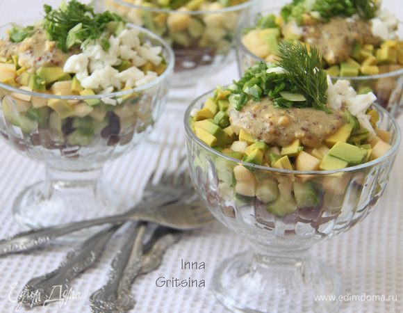 Салат с сельдью «А-ля Табаков» Салат с сельдью «А-ля Табаков»