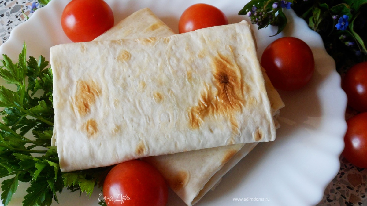 Кыстыбый в лаваше