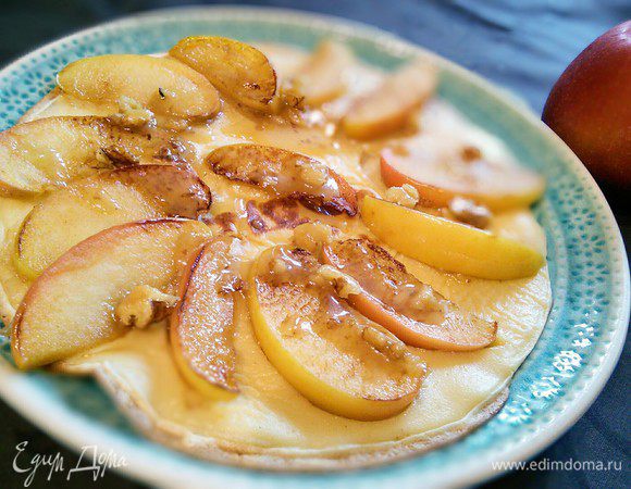 Блины с яблоками 
