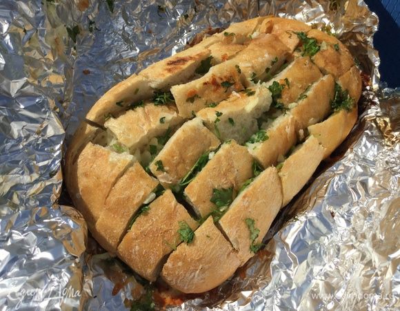 Чесночный хлеб для шашлыков Чесночный хлеб для шашлыков