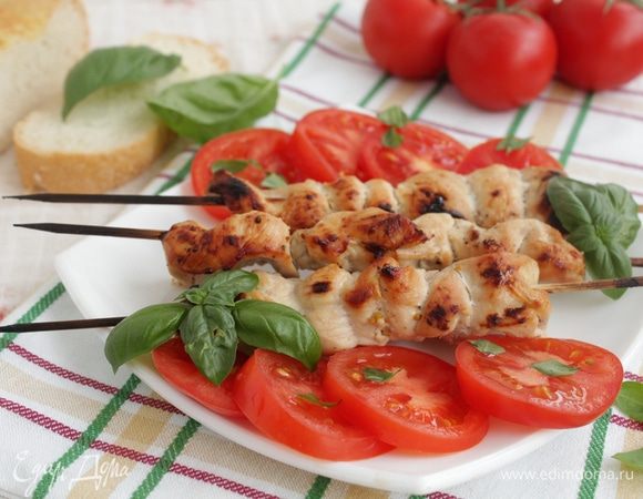 Куриные шашлычки в соусе наршараб Куриные шашлычки в соусе наршараб