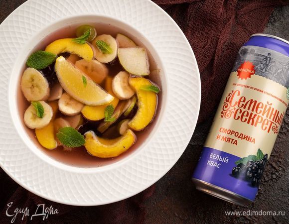 Десертная окрошка с нектаринами