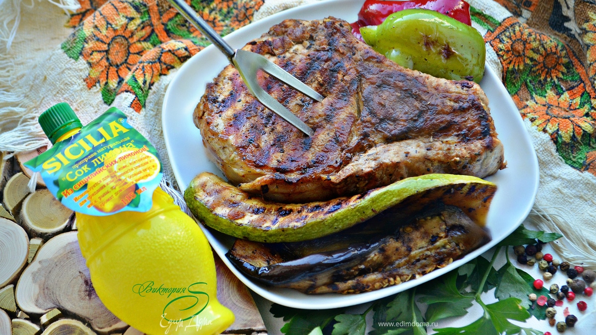 Корейка с овощами на гриле