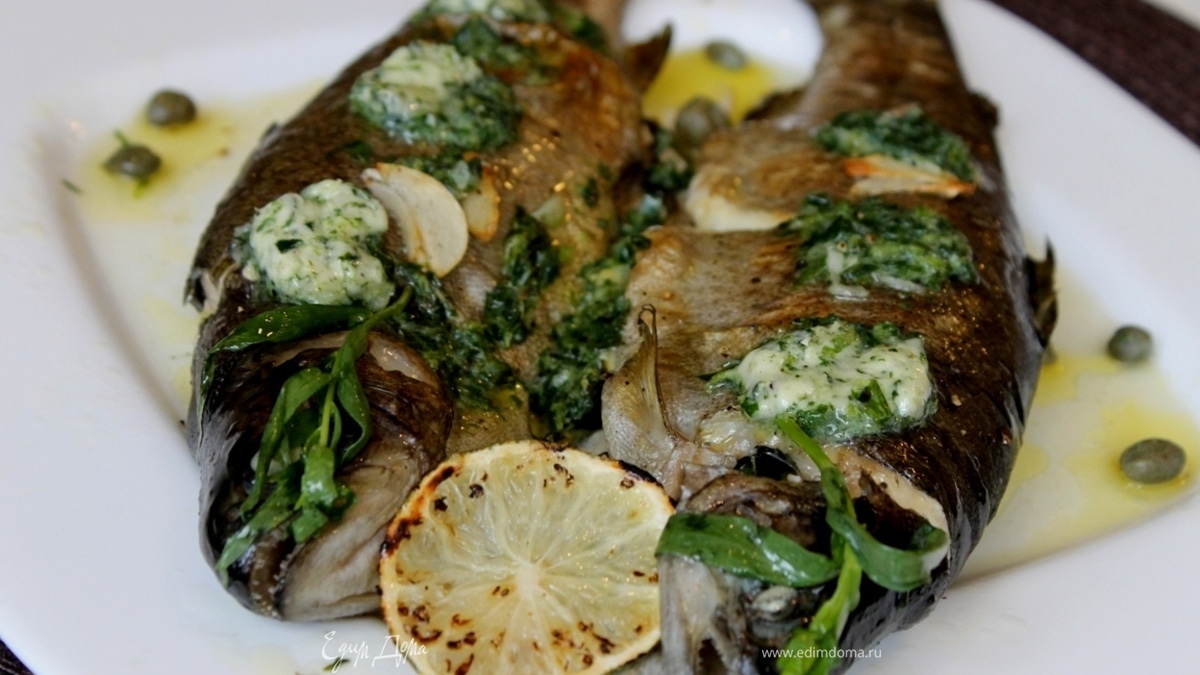 Радужная форель с тархуном на гриле