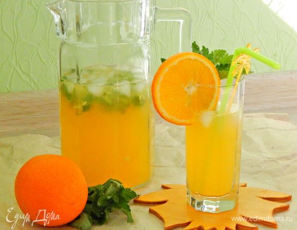 Апельсиновый напиток с мелиссой