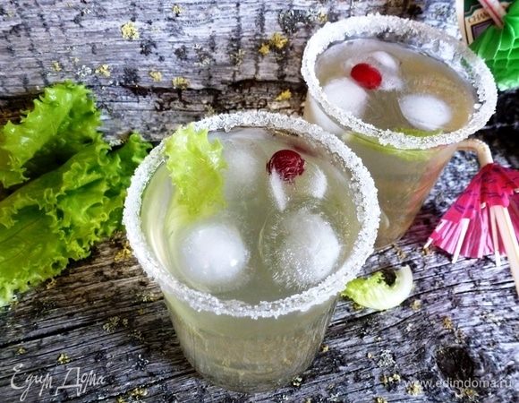 Лимонад «Свежесть» из листьев салата Лимонад «Свежесть» из листьев салата