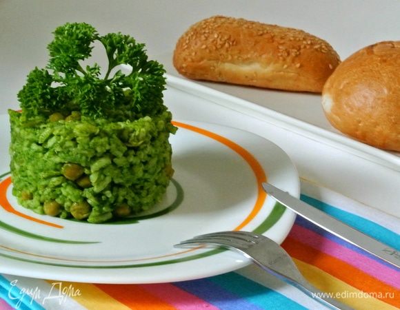 Рис с зеленым горошком
