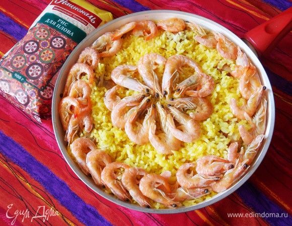 Рис с креветками, курицей и копчеными колбасками Рис с креветками, курицей и копчеными колбасками