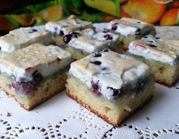 Пирог с кислыми ягодами Пирог с кислыми ягодами