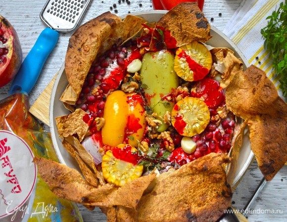 Барабулька по-мавритански с пряными овощами и гранатовым соусом Барабулька по-мавритански с пряными овощами и гранатовым соусом