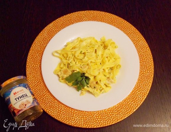 Феттучине с тунцом Феттучине с тунцом