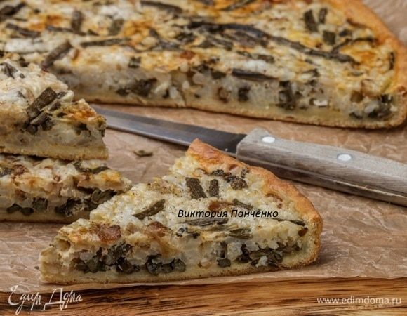Пирог с рисом и папоротником
