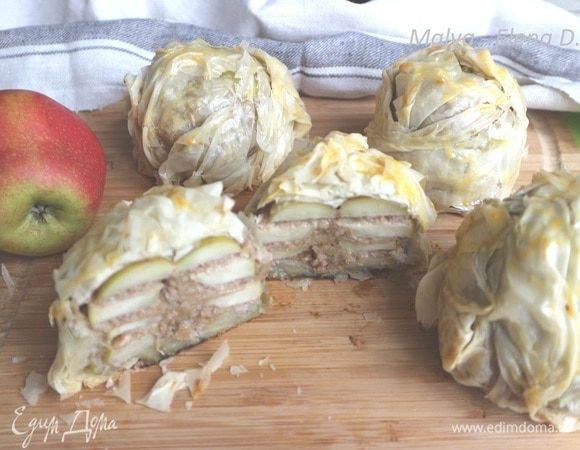 Яблоки в тесте фило Яблоки в тесте фило