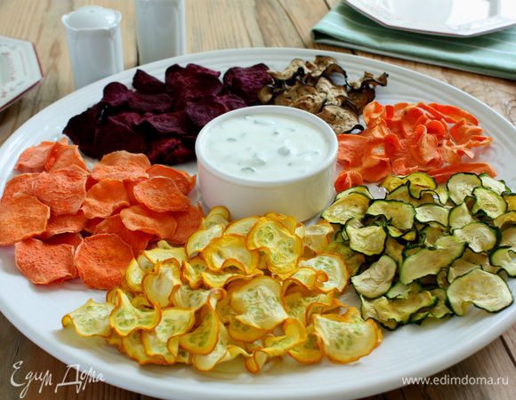 Вкусные рецепты салатов с чипсами