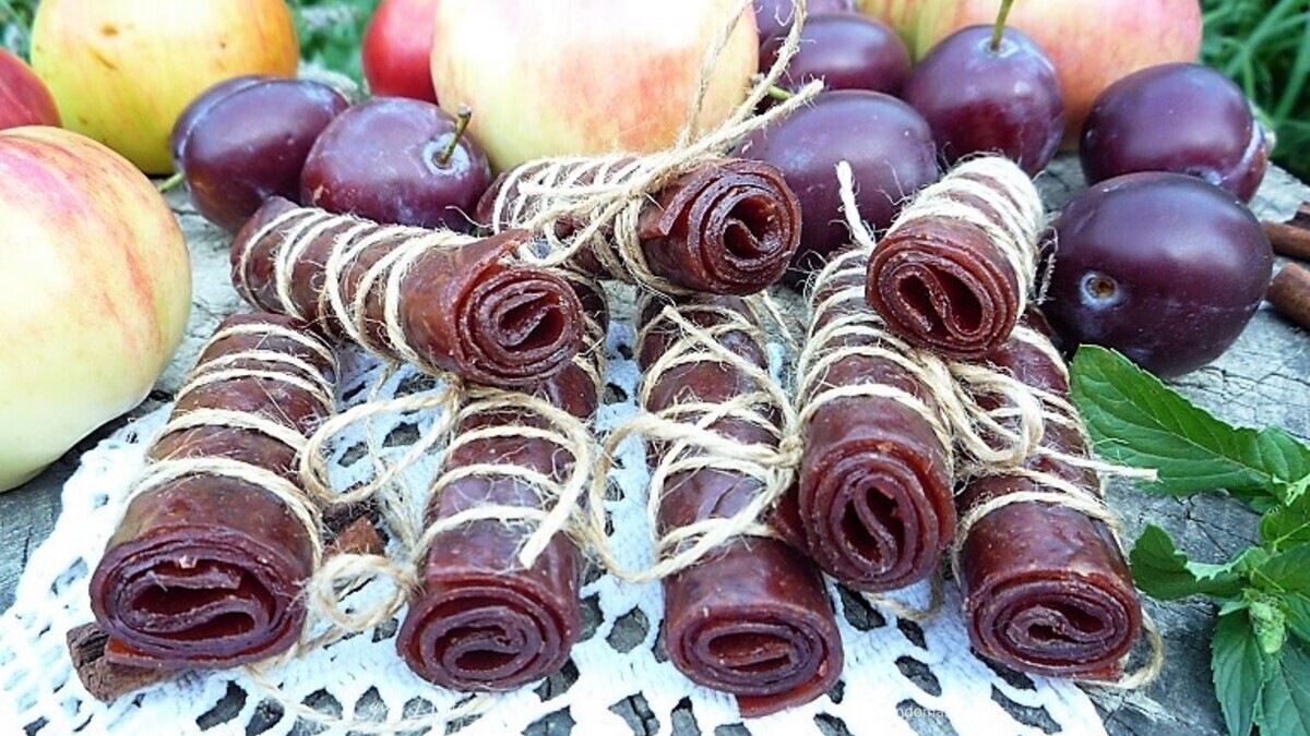 Пастила из яблок и слив с корицей