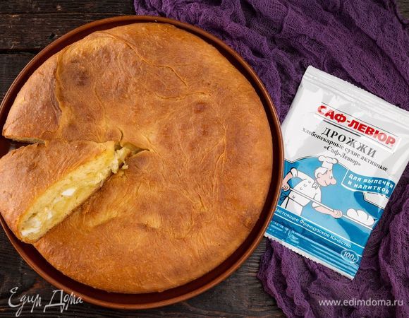 Домашний пирог с капустой, яйцом и сыром Домашний пирог с капустой, яйцом и сыром