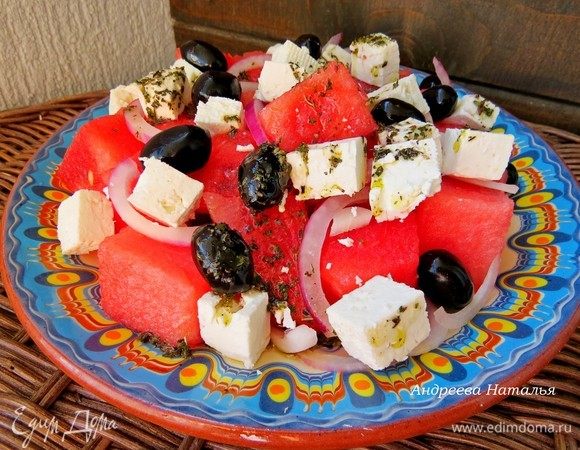 Салат с арбузом и брынзой