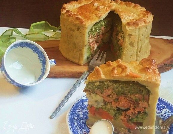 Пирог-многослойник «Праздничный» Пирог-многослойник «Праздничный»