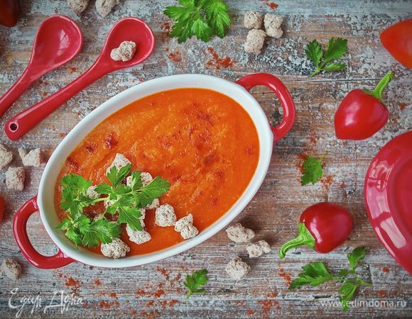 Крем-суп из запеченного перца с хрустящими ржаными отрубями Крем-суп из запеченного перца с хрустящими ржаными отрубями