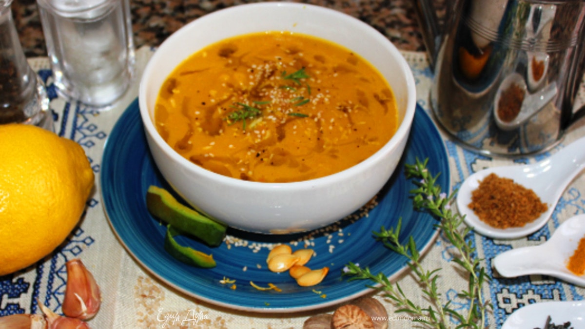 Тыквенный суп-пюре с манго и зеленым чаем