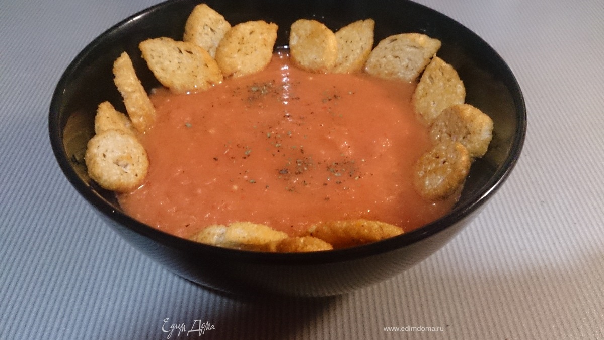 Острый гаспачо с кабачком