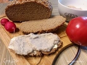 Цельнозерновой хлеб с кабачком и семечками подсолнуха