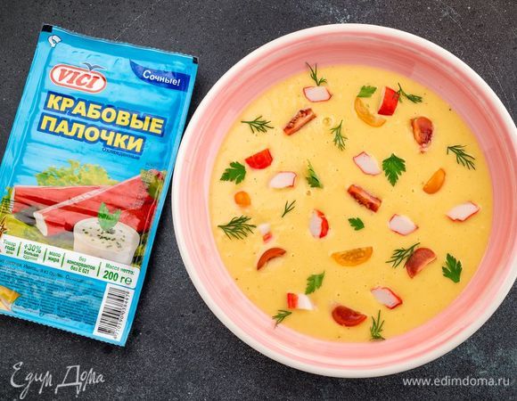 Кукурузный суп с крабовыми палочками