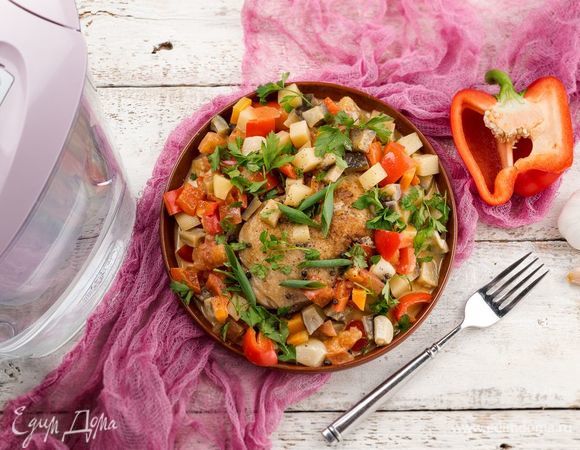 Овощное соте с курицей Овощное соте с курицей