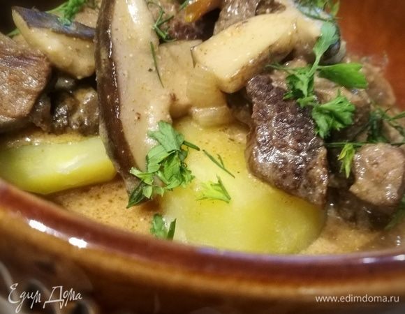 Бефстроганов с грибами (Bœuf Stroganoff) 