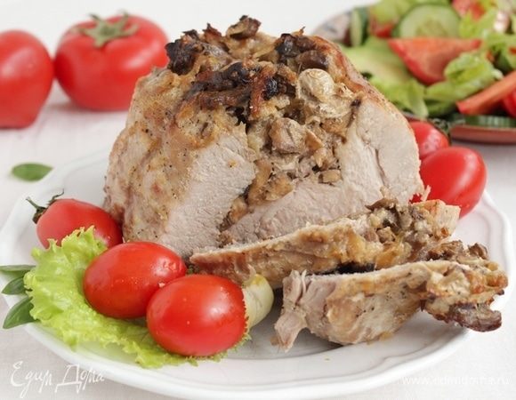 Свинина, фаршированная  грибами