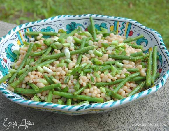 Салат из фасоли с руколой и тунцом Салат из фасоли с руколой и тунцом