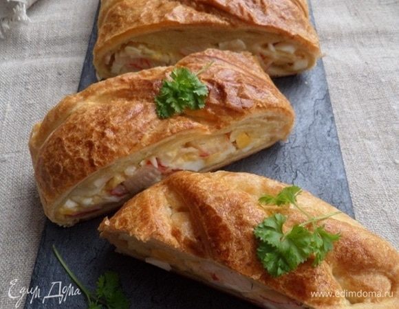 Пирог с крабовым мясом, яйцом и сыром Пирог с крабовым мясом, яйцом и сыром