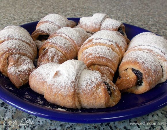 Круассаны с шоколадно-маковой начинкой Круассаны с шоколадно-маковой начинкой