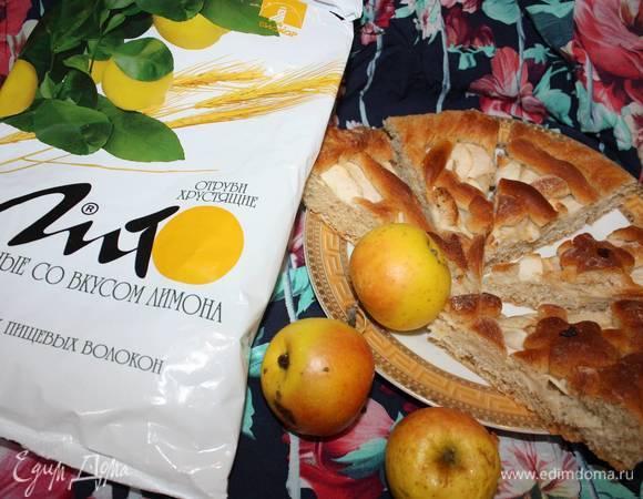 Пирог с яблоками (постный) Пирог с яблоками (постный)