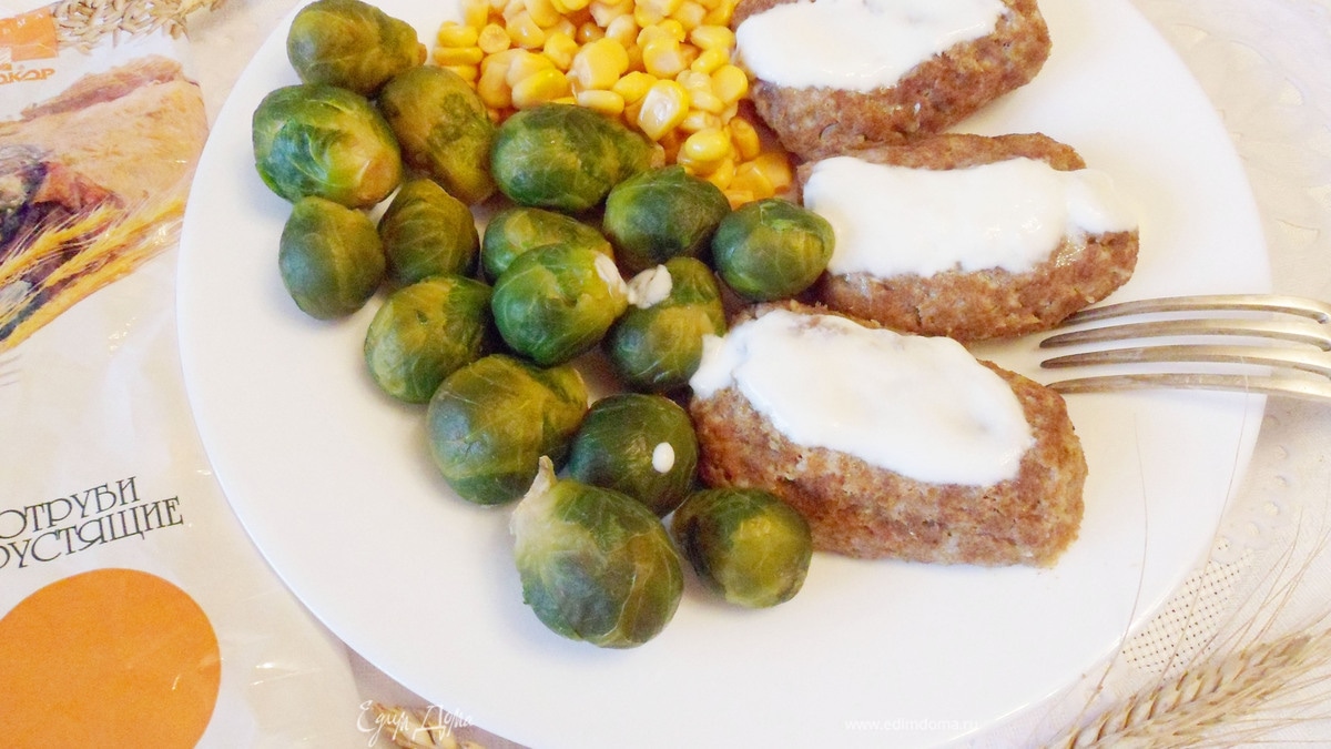 Паровые рыбные котлеты с отрубями