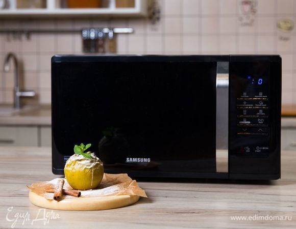 Печеные яблоки в микроволновке Samsung