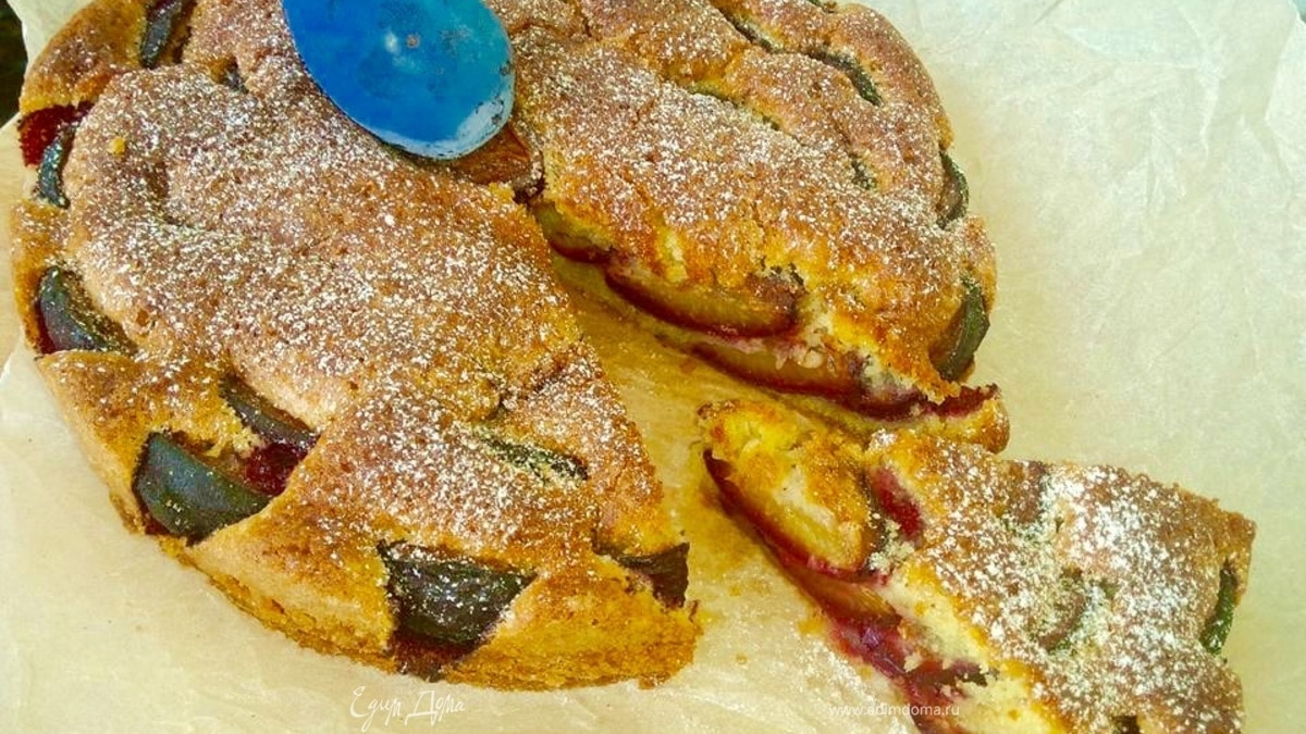 Сливовый пирог