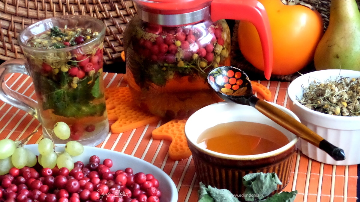 Бруснично-ромашковый чай с мятой