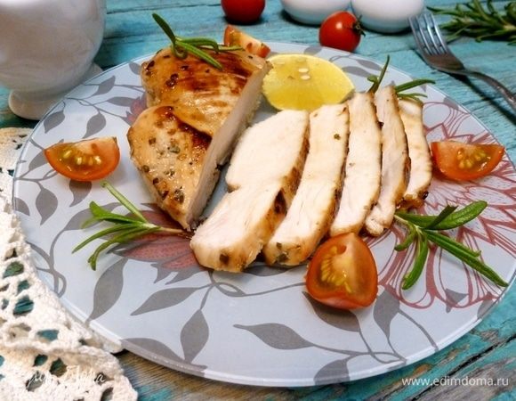Куриная грудка в медово-розмариновом маринаде Куриная грудка в медово-розмариновом маринаде