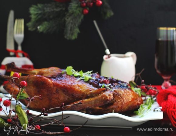 Запеченная утка с вишневым соусом Запеченная утка с вишневым соусом
