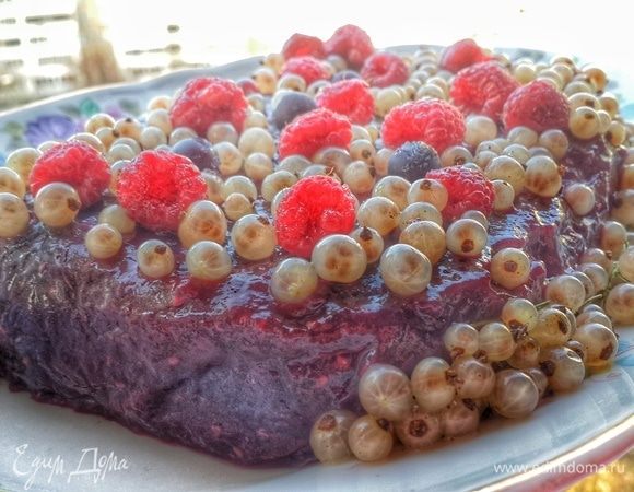 Террин из куриной печени в ягодном соусе Террин из куриной печени в ягодном соусе