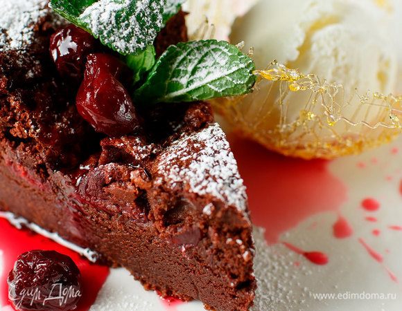 Брауни с вишневой прослойкой