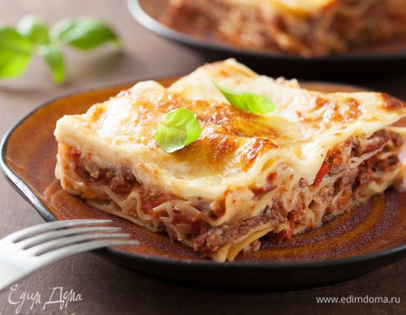 Лазанья болоньезе Лазанья болоньезе