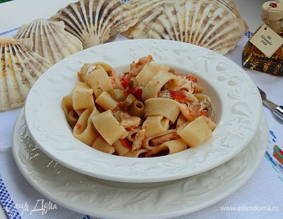 Паста «Каламарата» с рыбным соусом Паста «Каламарата» с рыбным соусом