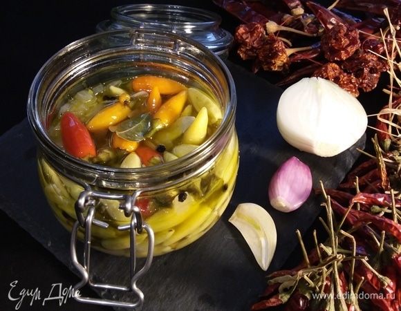 Маринованный перец пири-пири