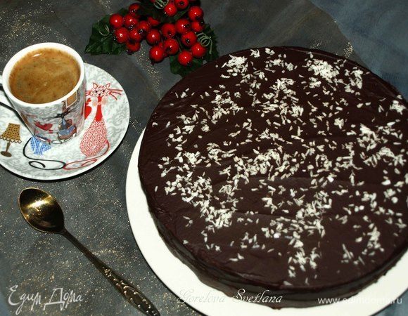 Шоколадно-кокосовый пирог Шоколадно-кокосовый пирог