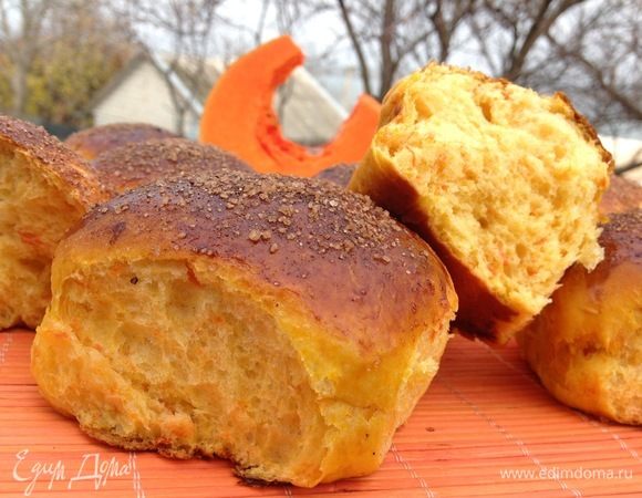 Тыквенные булочки с корицей Тыквенные булочки с корицей