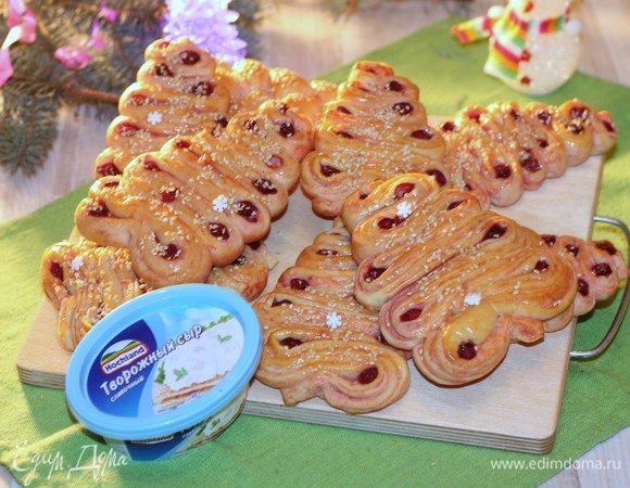 Рождественские булочки-елочки