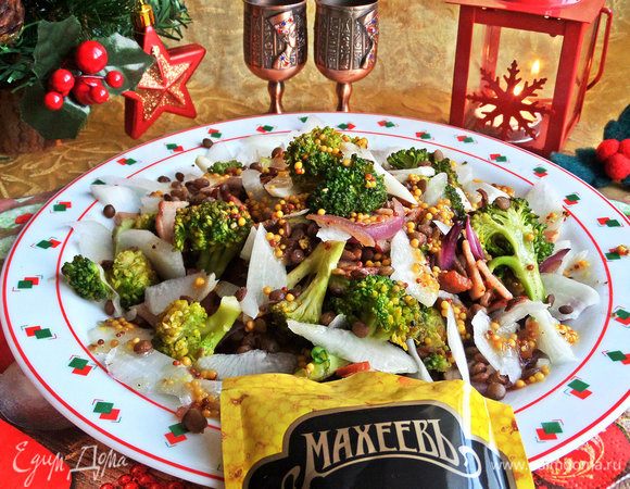 Салат с брокколи и дайконом