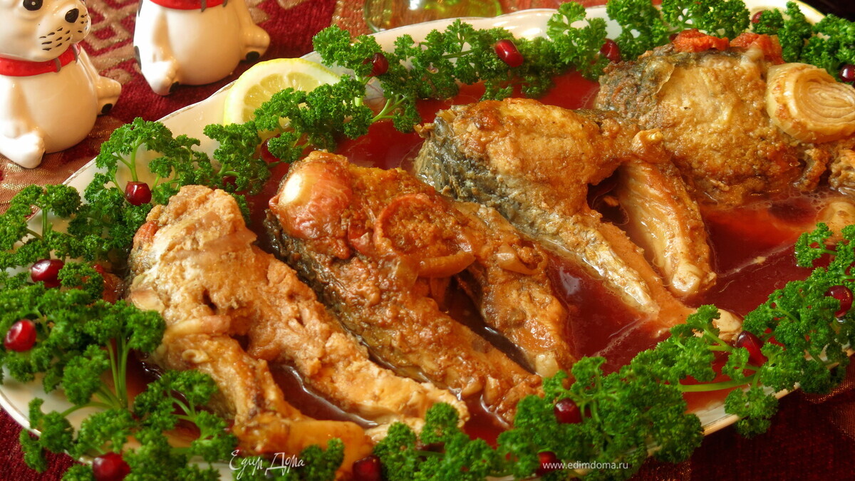 Карп, фаршированный по семейному рецепту